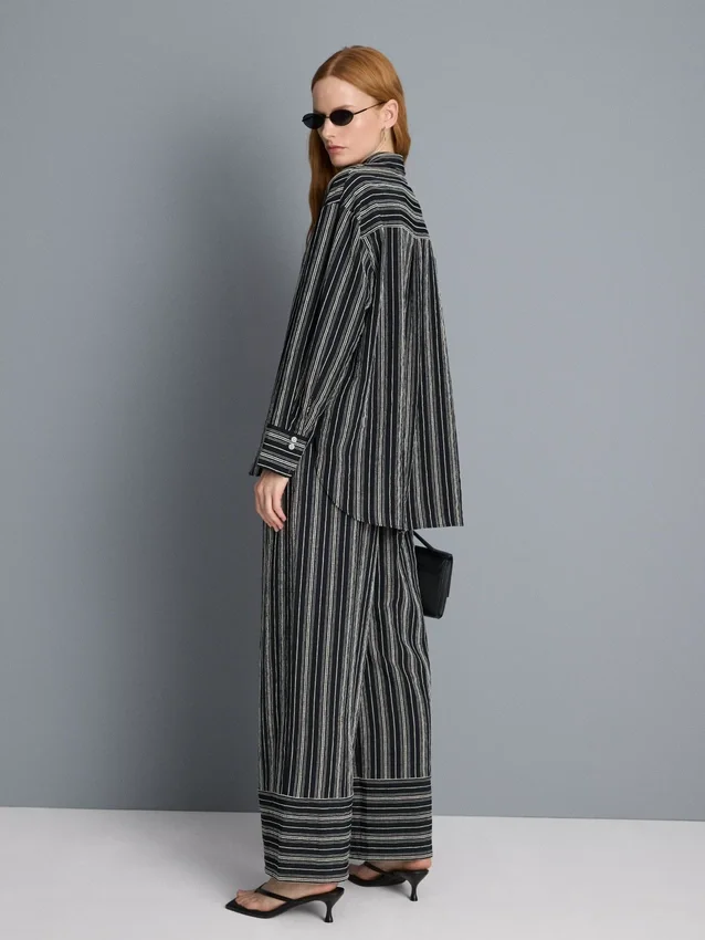 Relaxed striped shirt