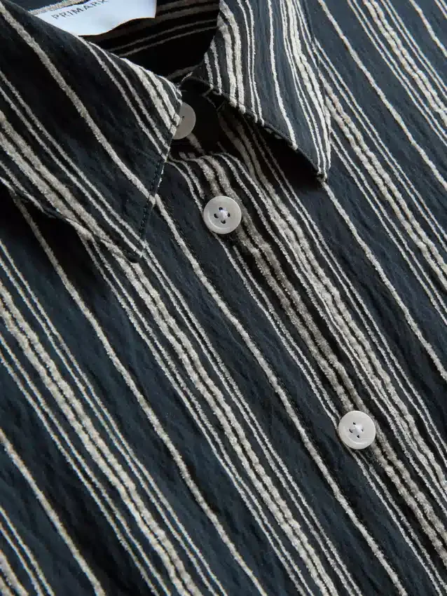 Relaxed striped shirt