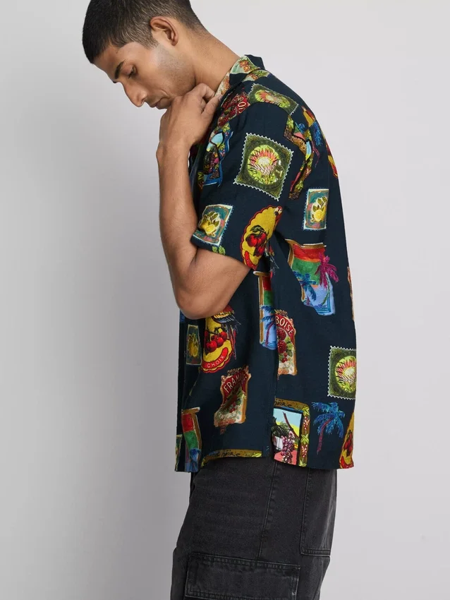 Resort print revere collar shirt
