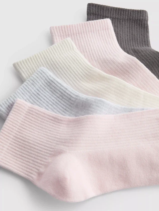 Ribbed ankle socks