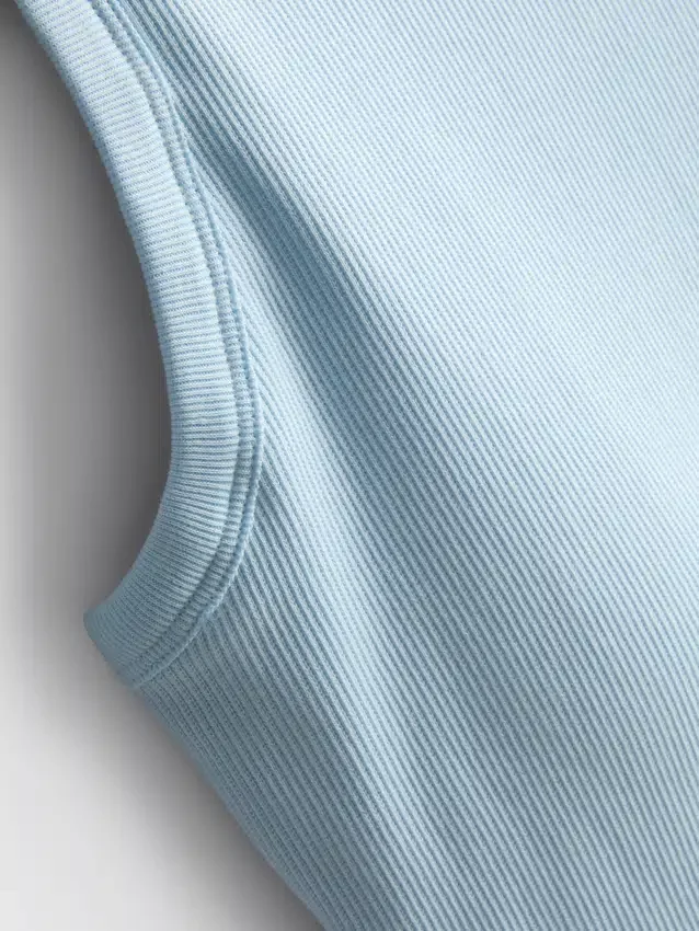 Ribbed built-in bra tank