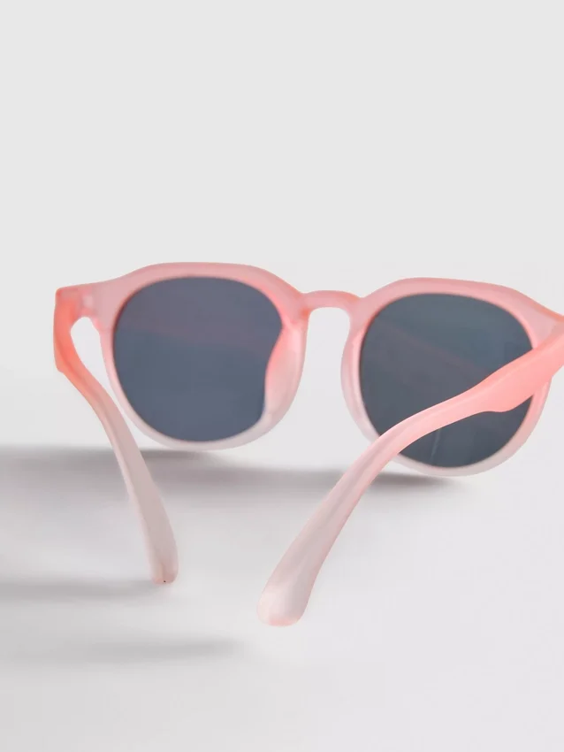 Round frame sunglasses