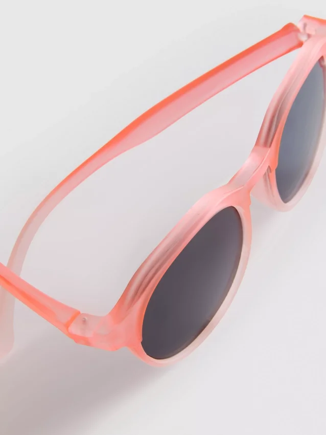 Round frame sunglasses