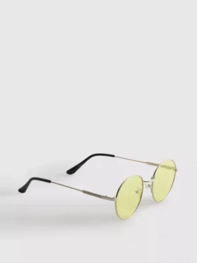 Round tinted metal sunglasses