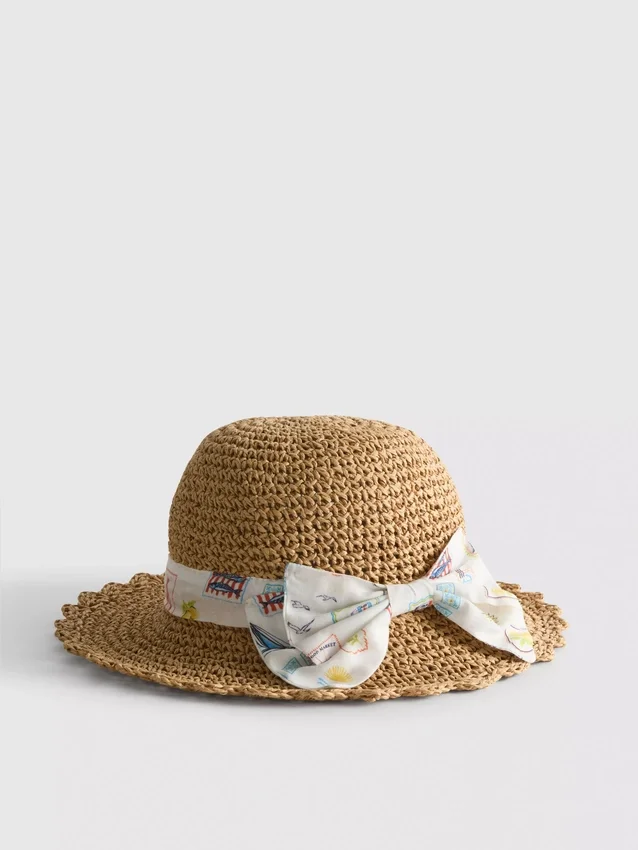 Scallop trim woven hat