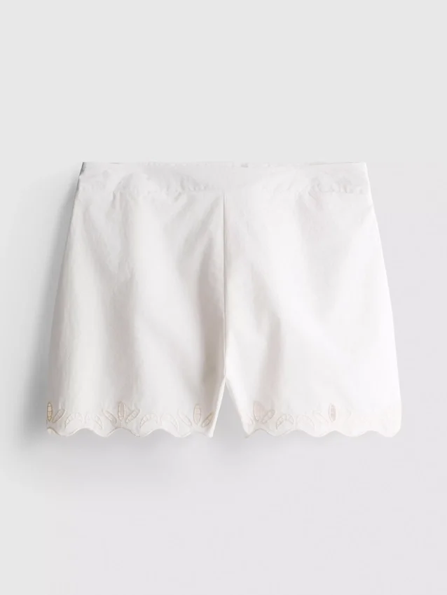 Scalloped embroidered cotton shorts