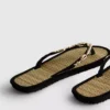 Seagrass effect flip flops