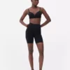 Seamless bum lift shorts