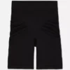 Seamless bum lift shorts