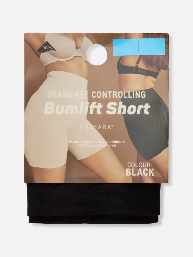 Seamless bum lift shorts
