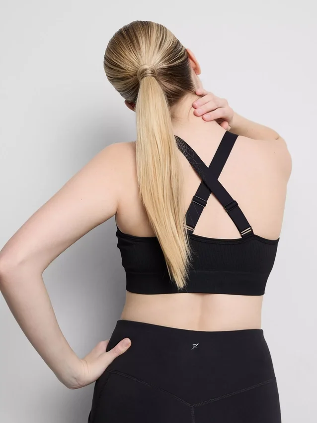 Seamless cross-back active crop top