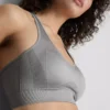 Seamless high-shine active crop top