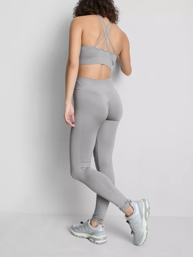 Seamless high shine active leggings