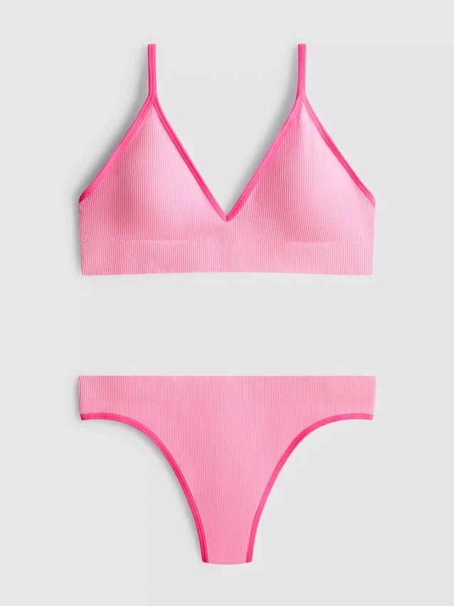 Seamless padded triangle bra and thong set