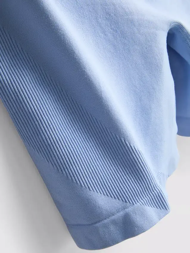 Seamless scrunch active shorts