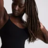 Seamless shapewear thong bodysuit