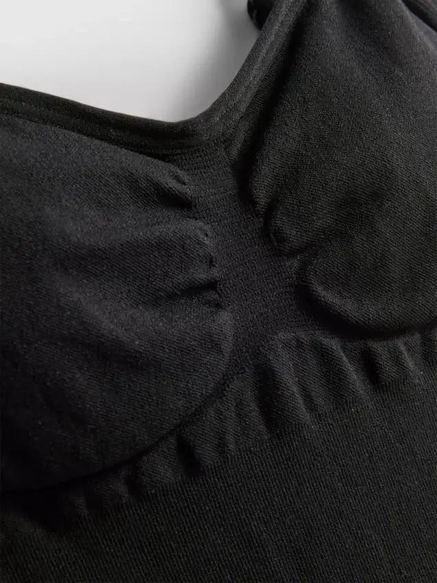 Seamless shapewear thong bodysuit