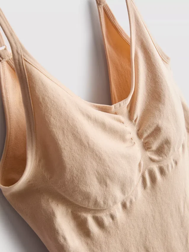 Seamless shaping bodysuit