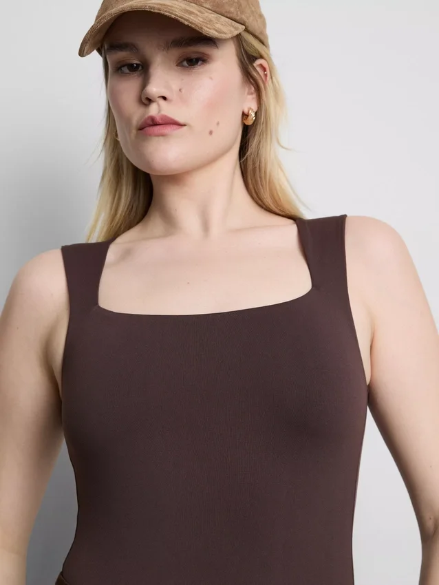 Seamless square neck bodysuit