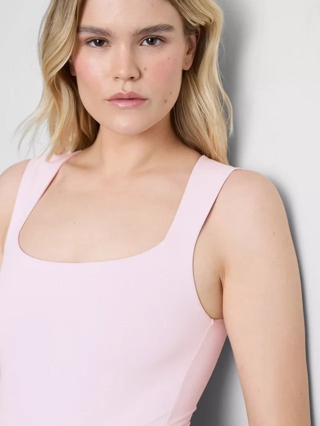 Seamless square neck bodysuit