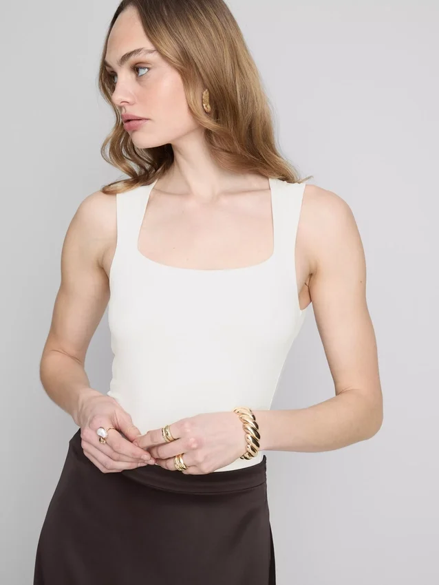 Seamless square neck bodysuit