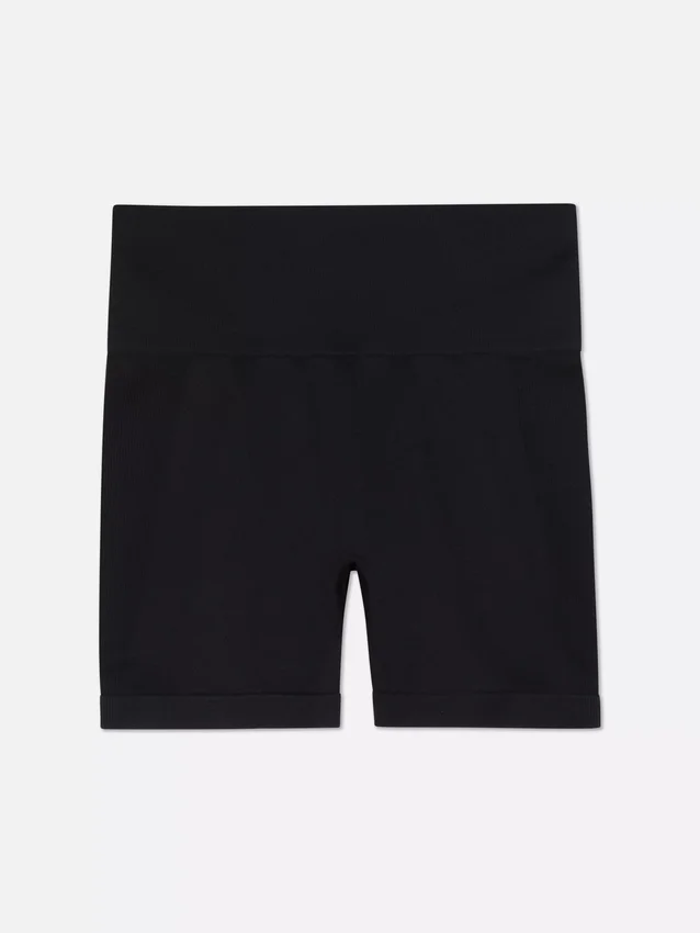 Seamless yoga shorts