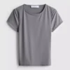 Second skin crewneck tee