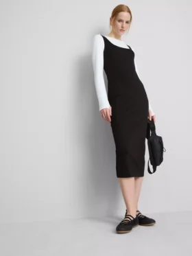 Second skin square neck midi dress