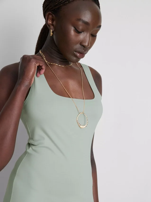 Second skin square neck midi dress