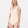 Shapewear bodysuit