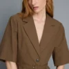 Short sleeve belt detail blazer