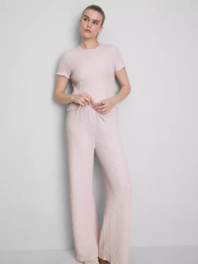 Short-sleeve crinkle top