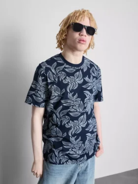 Short sleeve printed shirt