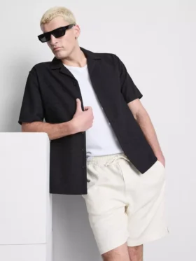 Short sleeve textured shirt