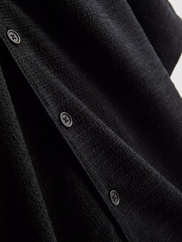 Short sleeve textured shirt