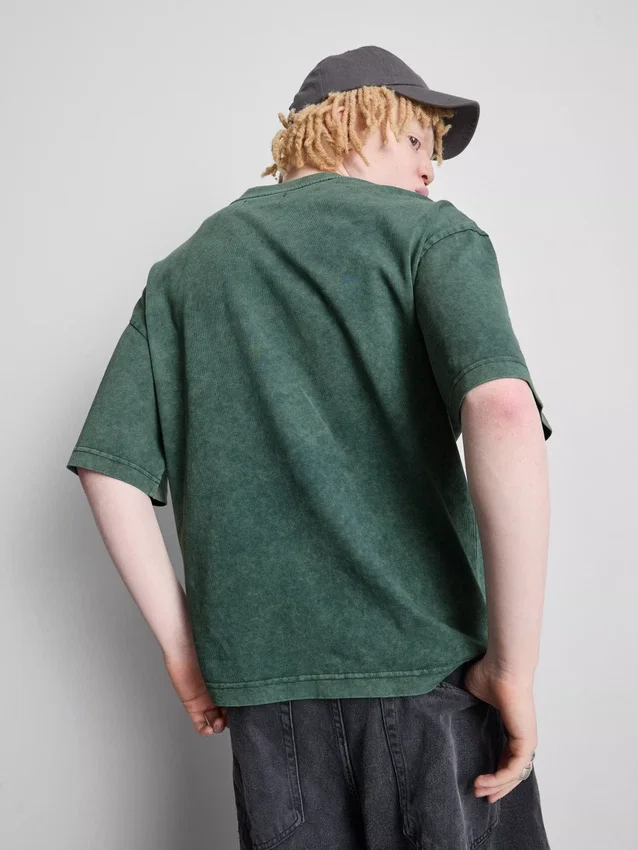 Short sleeved washed t-shirt
