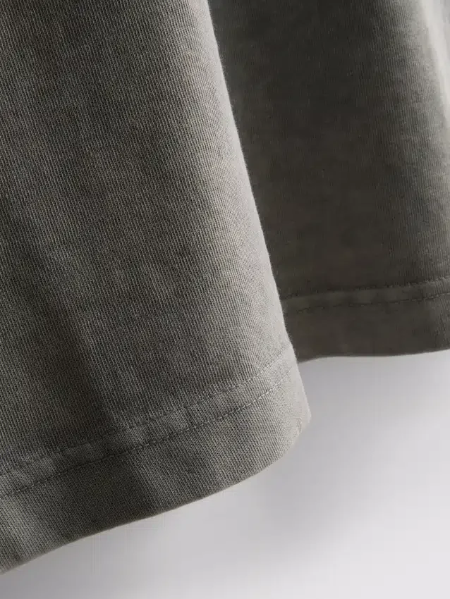 Short sleeved washed t-shirt