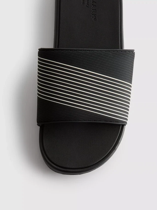 Single-strap slides