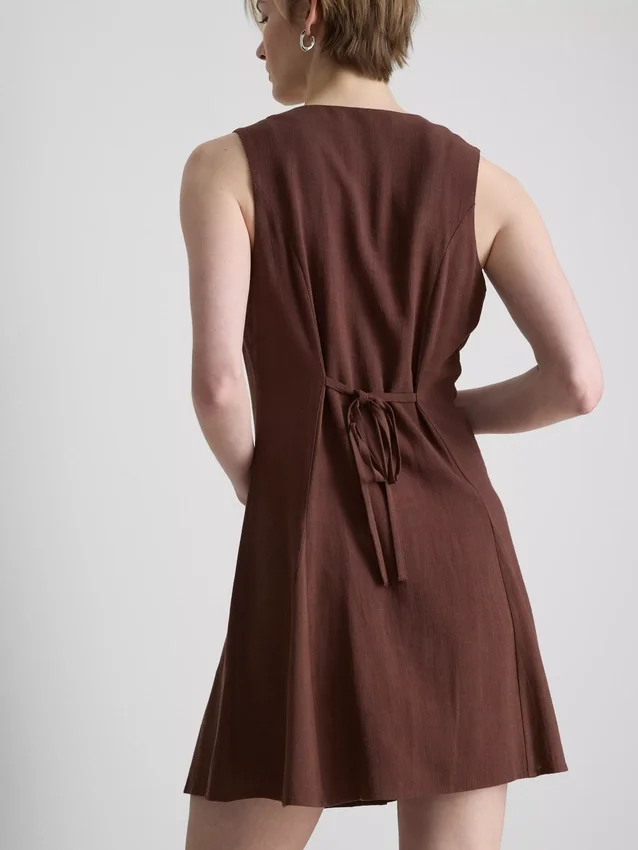 Sleeveless v-neck mini dress