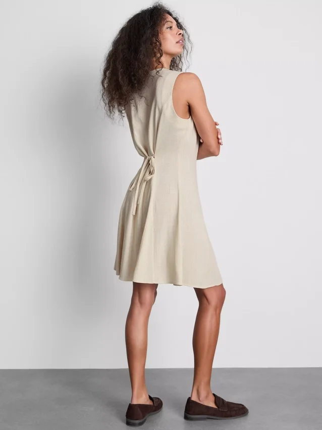 Sleeveless v-neck mini dress