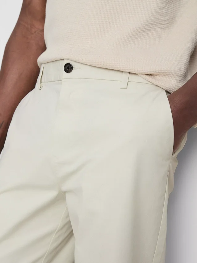 Slim chinos