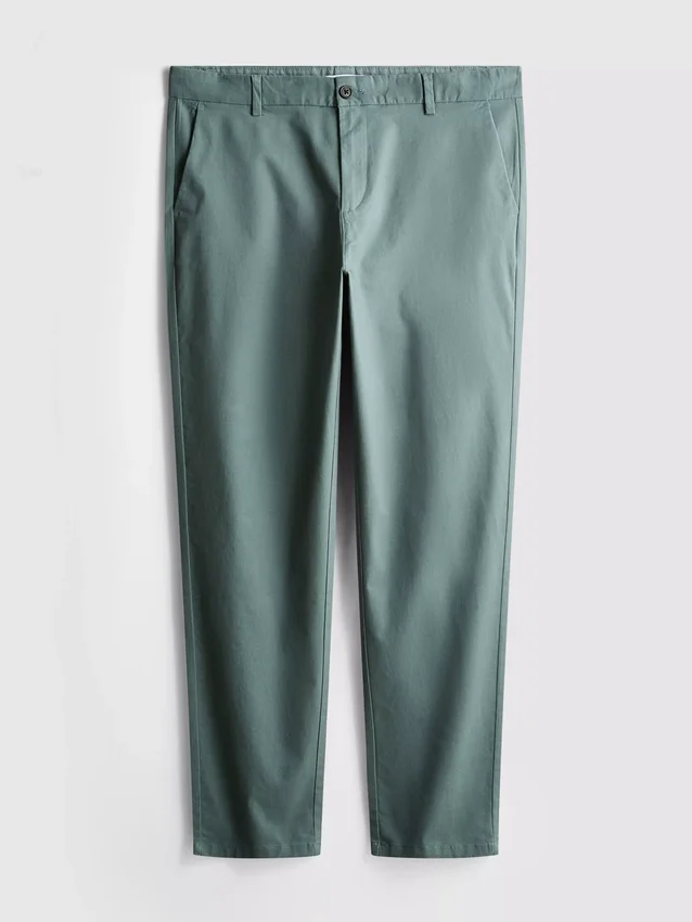 Slim chinos