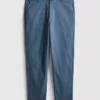 Slim chinos