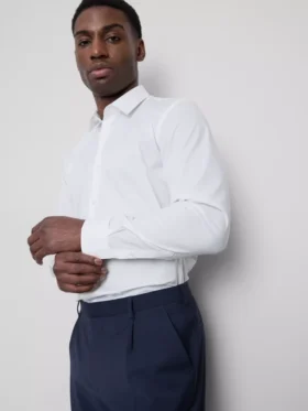 Slim-fit formal shirt