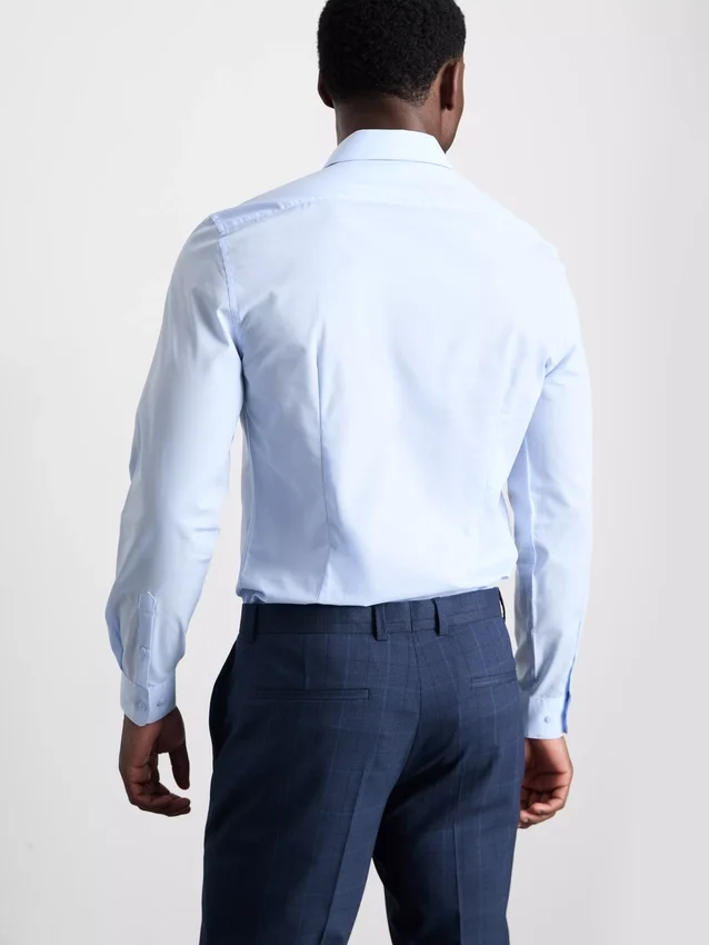 Slim-fit formal shirt