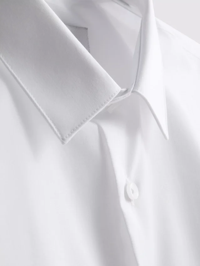 Slim-fit formal shirt
