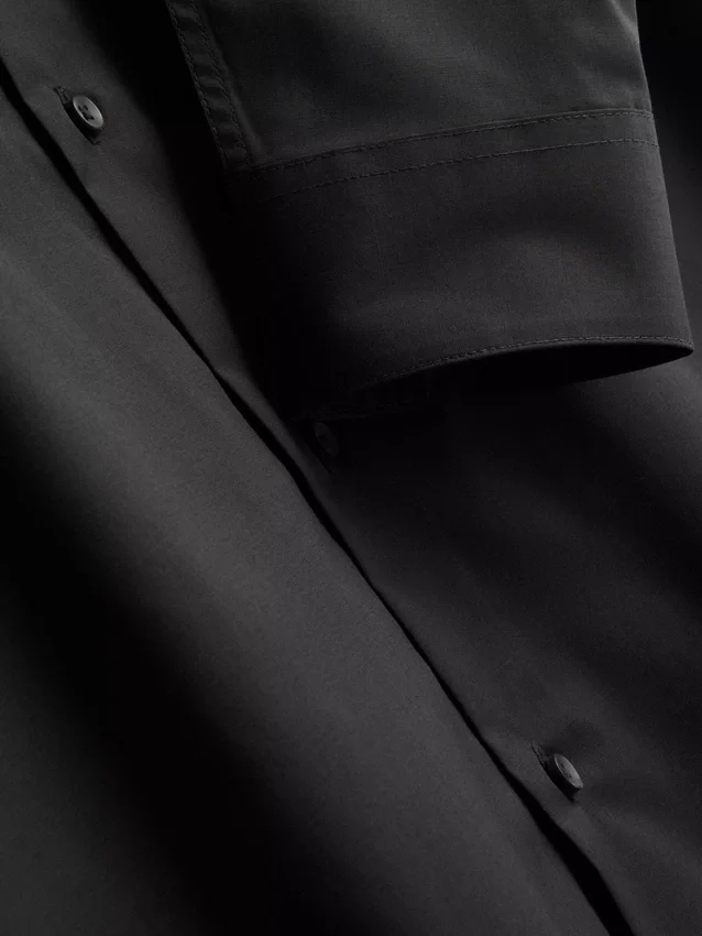Slim-fit formal shirt