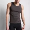 Slim fit ribbed tank top