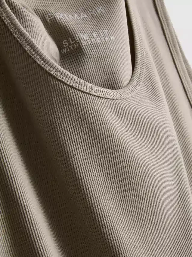 Slim fit ribbed tank top