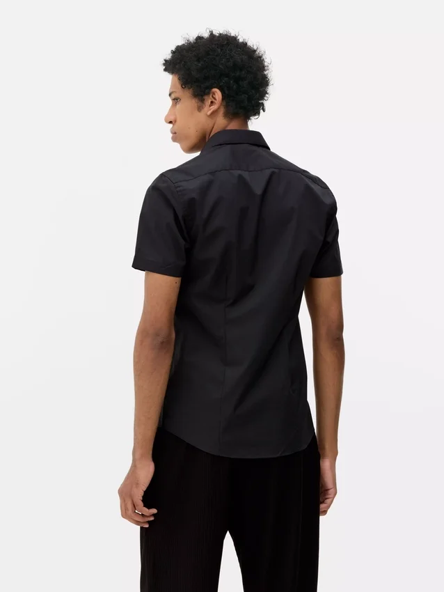 Slim fit short sleeve shirt
